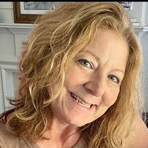 put a heart here to be notified when I go live!